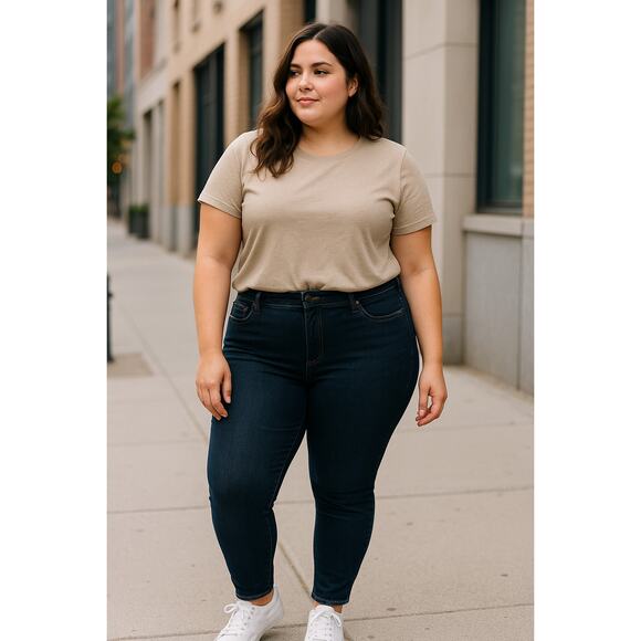 Classic Dark Wash Curvy Skinny Jeans Old Navy Plus Size 20 - Picture 1 of 10